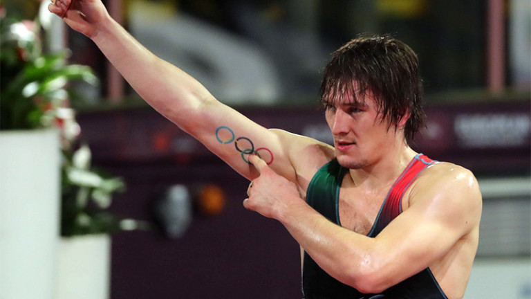 Борецът Даниел Александров остана със сребърен медал на Евро 2020