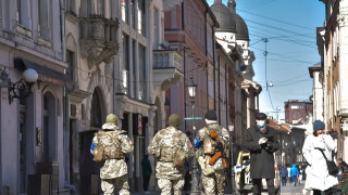 Мобилизационен служител беше смъртоносно намушкан по време на изпълнение на