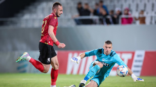 Вратарят на Локомотив Пловдив Мартин Луков претърпя операция при