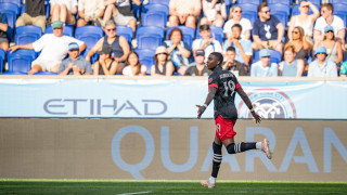 Бившият нападател на Левски Найджъл Робърта отново се разписа