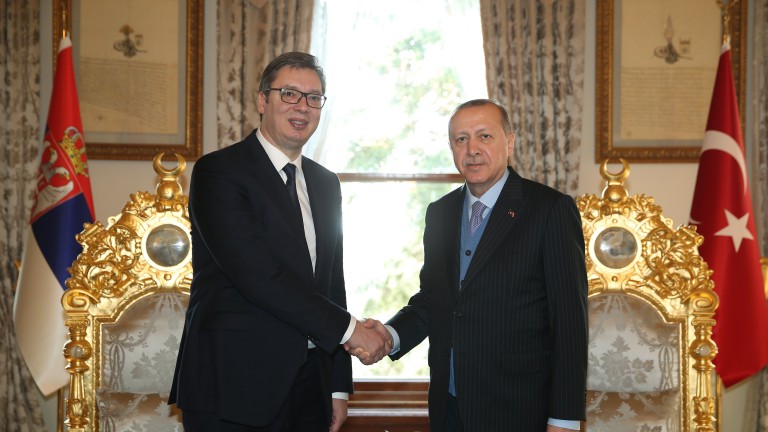 Вучич, Ердоган и Изетбегович се срещнаха в Истанбул. Сърбия зачита