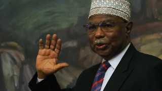 Организацията за ислямско сътрудничество ОИС обяви в неделя че статутът