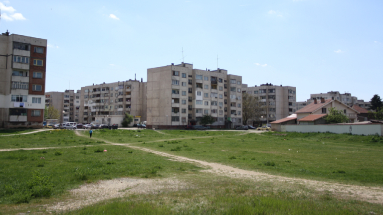 Българите живеят в пренаселени домакинства при 1,2 млн. необитаеми жилища