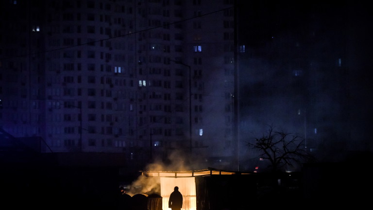 Руски въздушни удари през нощта повредиха още една ТЕЦ в Украйна