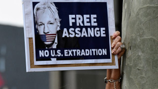 WikiLeaks съобщи за готвени нови обвинения на Асандж от САЩ