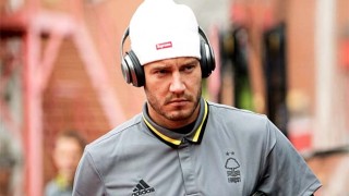 Никлас Бендтнер отбеляза поредния забележителен гол в кариерата си Лорда