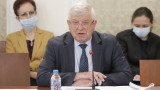 Ананиев представя пред депутатите мерките в Закона за здравето