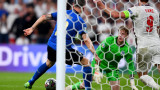 Италия - Англия в мач от група C на европейските квалификации
