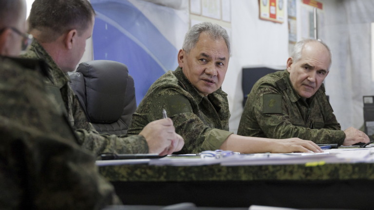 Шойгу отново посетил фронта