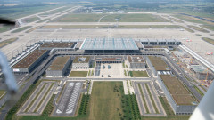 Отново хаос на европейско летище: стачка отмени стотици полети и блокира десетки хиляди пътници