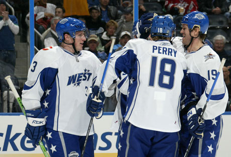 Изтокът надигра Запада в мача на звездите в НХЛ