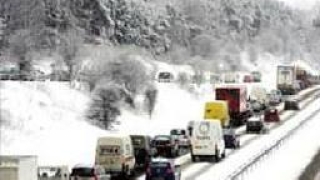 Ограничения в движението заради снега в Пазарджишко