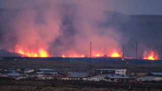 Материални щети нанесе изригването на вулкана в Исландия