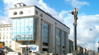 УниКредит Булбанк откри специален филиал за жени