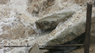 Оранжев и жълт код заради порои, виелици и снегонавявания