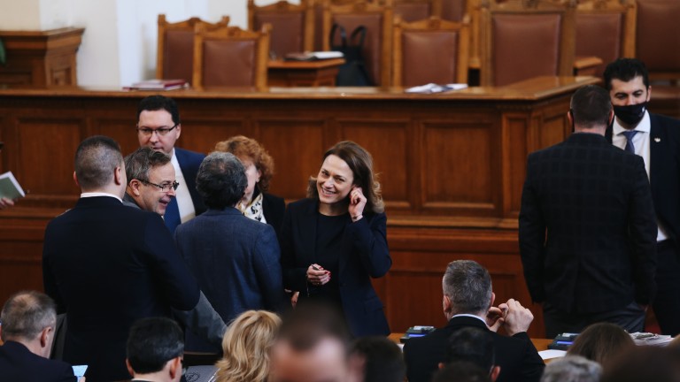 Председателят на 47-то Народно събрание Никола Минчев предложи като точка