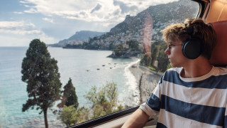 Засиленият интерес към пътуванията с влак предизвика истинско железопътно възраждане