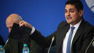 Радостин Василев напусна ПП, пусна запис и му сложиха охрана