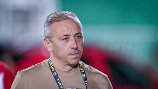 Наставникът на Черно море Илиан Илиев проведе тренировка с клубния