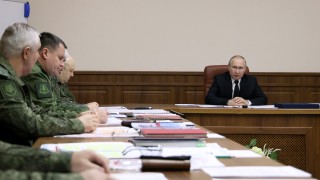 Кремъл вероятно се опитва да представи руския президент Владимир Путин