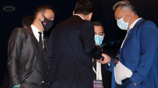 Георги Градев смята че хората в залата са революционно настроени