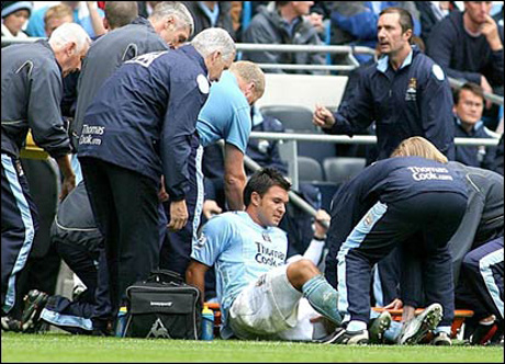 Сити се насочи към Анелка за заместник на Божинов