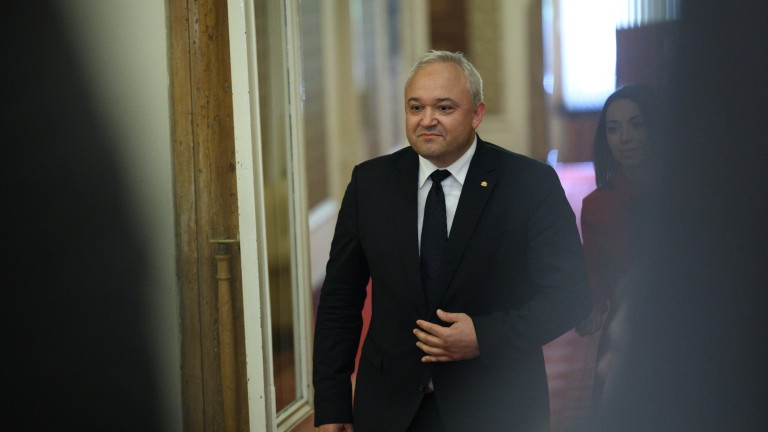 Демерджиев: Управляващите искат да превърнат КС в политически орган