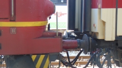 Повреди се локомотивът на влака Пловдив - София на гара Костенец