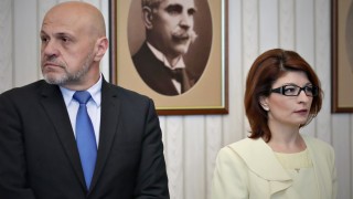 Десислава Атанасова от ГЕРБ е доволна че ЦИК ще се