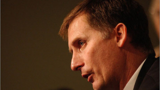 Глен Рьодер ще води Нюкасъл в следващите 2 сезона