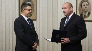 Пламен Николов действа с риск, но с премерен риск