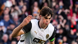 Италианският гранд Милан е опитал да привлече полузащитника на Валенсия Хави