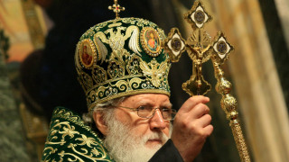 Новогодишен молебен беше отслужен в патриаршеската катедрала Св Александър Невски