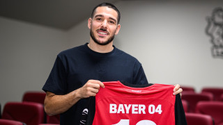 Байер Леверкузен официално привлече халфа Емилиано Буендия под наем до