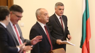 Министрите в служебното правителство Янев са приели на днешното си
