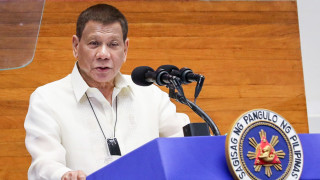 Президентът на Филипините не се отказва от властта