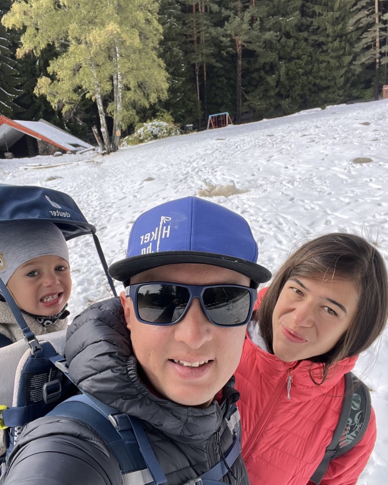  Снегът не е причина да не вървим на планина 