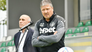 Старши треньорът Любослав Пенев както и целият управителен съвет на