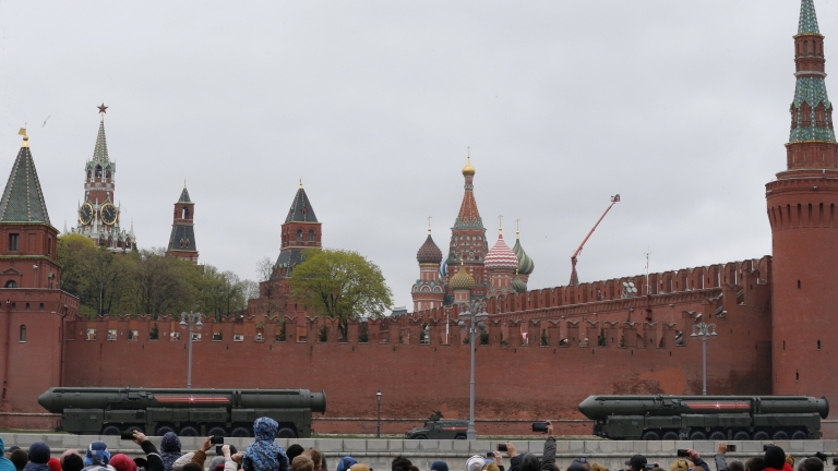 Русия е платила най-малко 25 хиляди евро за пътуване на