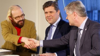 Правителството на Исландия е на ръба да се разпадне след