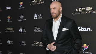 Джон Траволта беше гост на популярния музикален фестивал в Санремо