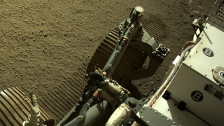 Марсоходът на НАСА "Пърсивиърънс" улови звуци от движението си на Марс