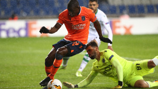 Италианските грандове Милан и Интер имат интерес към 21 годишния вратар