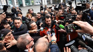 Лидерът на крайнодясната Северна лига Матео Салвини обяви че той
