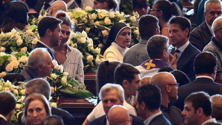 Хиляди погребаха загиналите при срутването на моста в Генуа