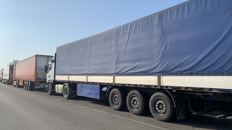 Активисти са организирали блокада на полско-беларуската граница и блокират камиони,