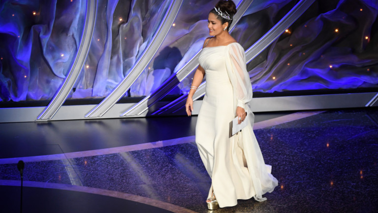 Салма Хайек - отново във вихъра на танца