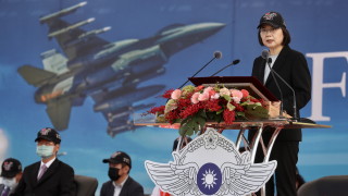 Президентът на Тайван Цай Инг вен похвали военното сътрудничество с Вашингтон