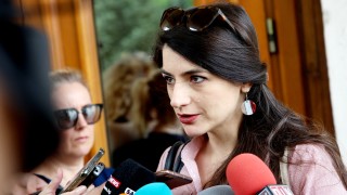 Лена Бориславова: Кабинетът няма да е параван на плаващи мнозинства