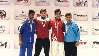 България спечели два медала на силния турнир по карате Истанбул